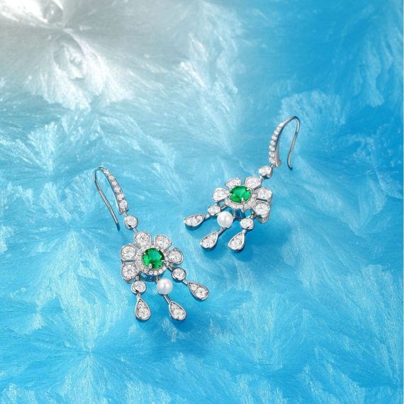 Women's 925 Silver Full Diamond Emerald Sunflower Earrings – Elegant Floral Design - Image 4